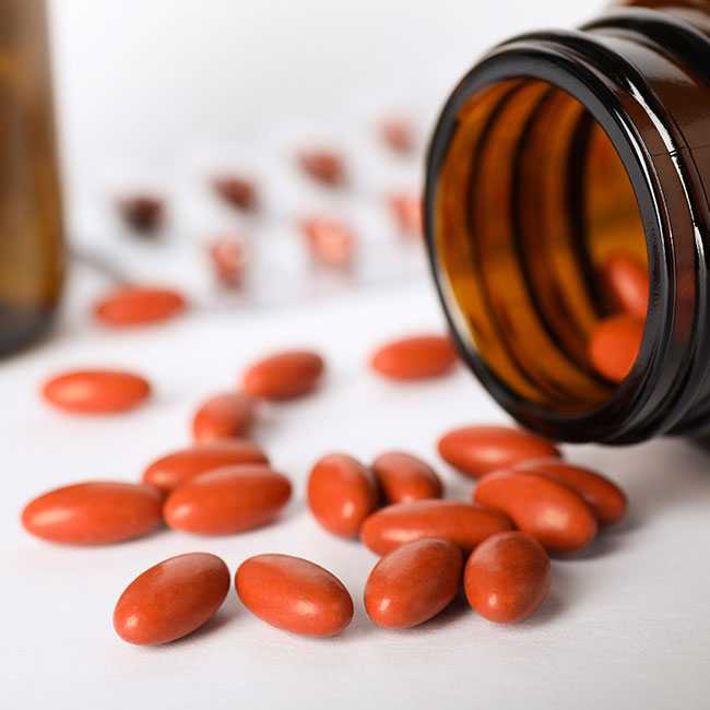 2 Supplements To Avoid At All Costs Because They Can Make You ‘Look Older’