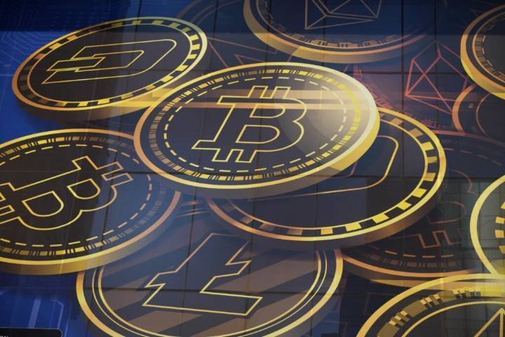 Democrats are drawing closer to the crypto industry despite Trump divisions