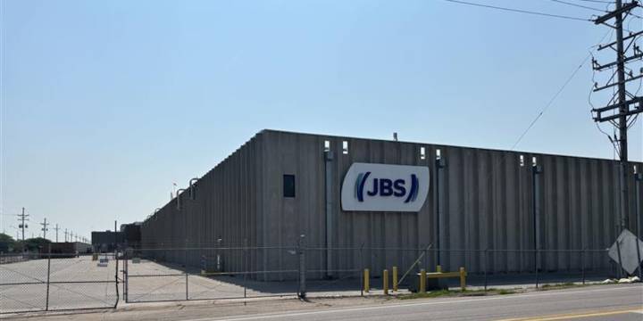 JBS workers ratify new contract with better pay, benefits