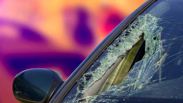 Driver dies after single-vehicle crash in Pickens County, coroner says
