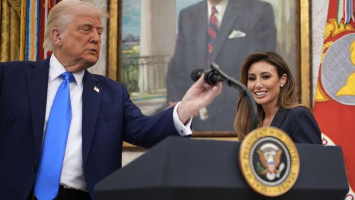 Trump's Worst Lawyer Claws Her Way Back To His Inner Circle In Eye