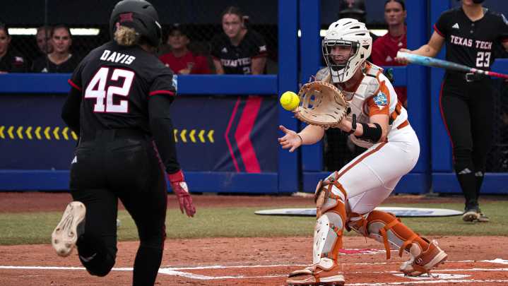 WCWS: Texas defeats Texas Tech in Game. Best social media reactions