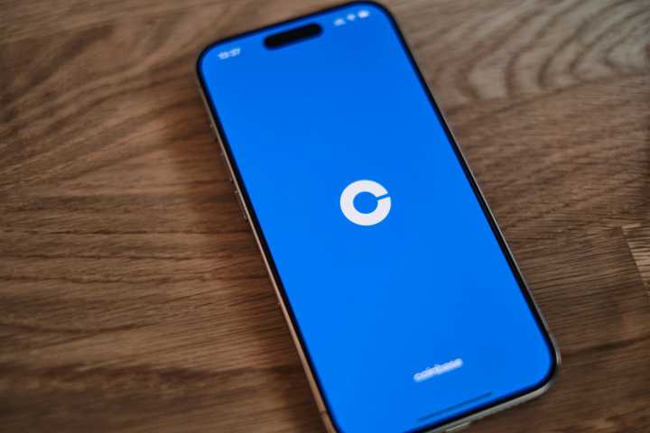 Coinbase, BiT Global End Legal Fight Over WBTC Delisting