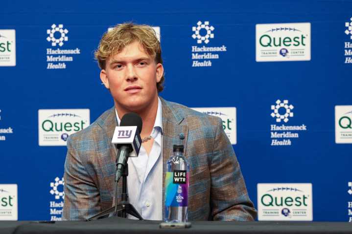 Giants’ Russell Wilson taking on mentor role for Jaxson Dart