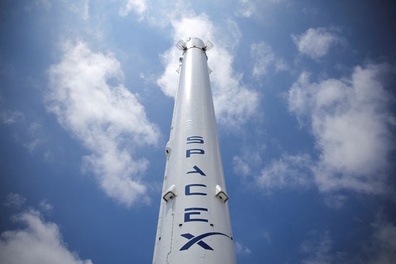 Musk-Trump breakup puts $22 billion of SpaceX contracts at risk, jolting US space program