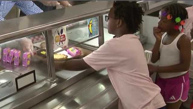 JCPS meal program offering free lunch to kids during summer