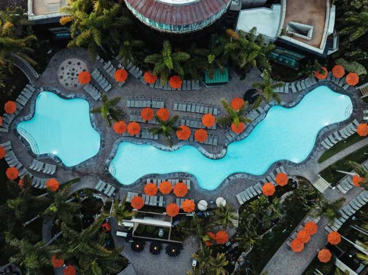 Marriott Marquis, downtown’s largest pool deck, unveils SPLASH! weekends