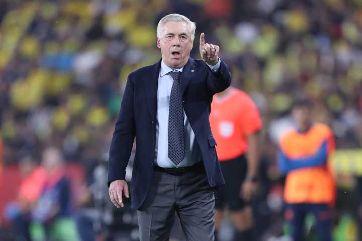 El sello de Ancelotti empieza a verse en Brasil, pero no le alcanza para ganar a Ecuador