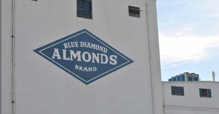 Blue Diamond Growers to close Sacramento facility 