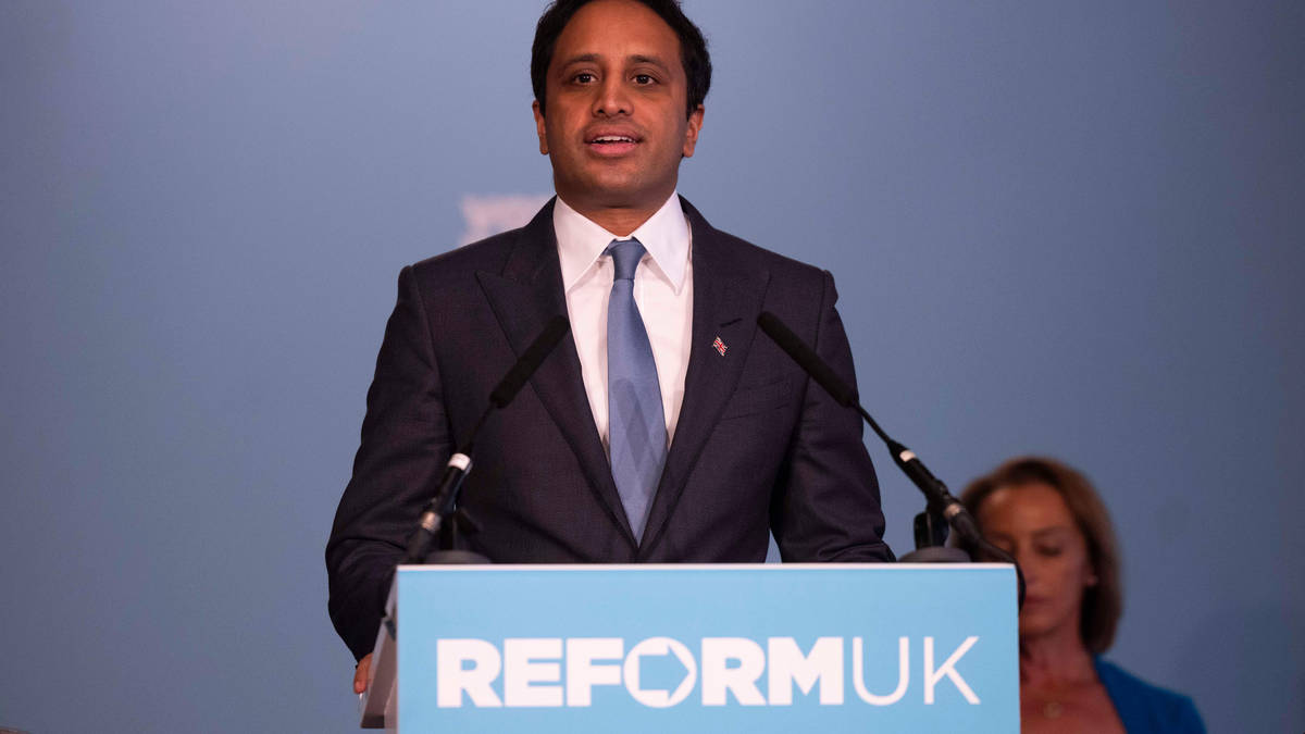 Reform chairman Zia Yusuf quits after 'burqa ban' row