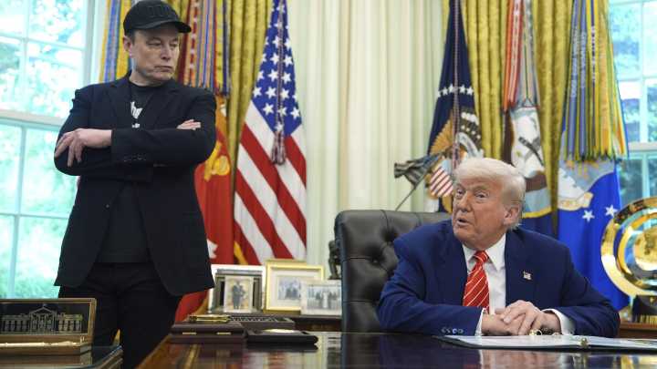 No 'going back' for Elon Musk after calling for Trump impeachment, says Steve Bannon