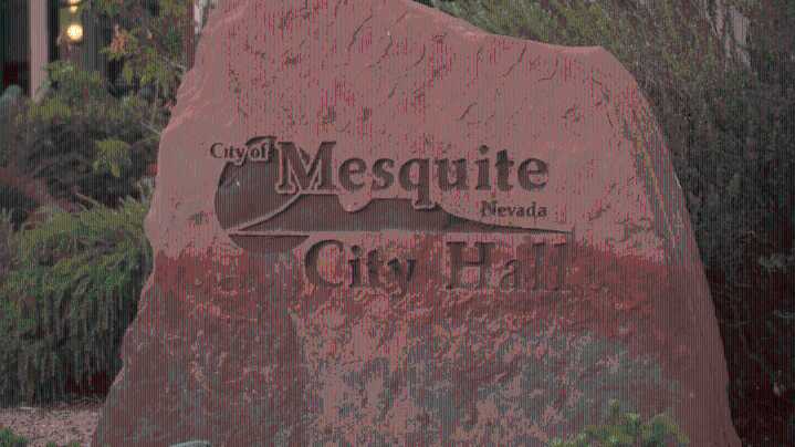 Nevada neighbors denounce ‘total chaos’ inside Mesquite City Hall