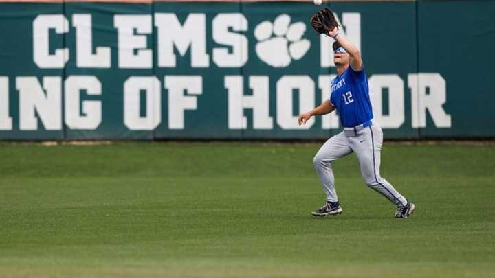 Kentucky baseball eliminated from NCAA Tournament after blowing 5