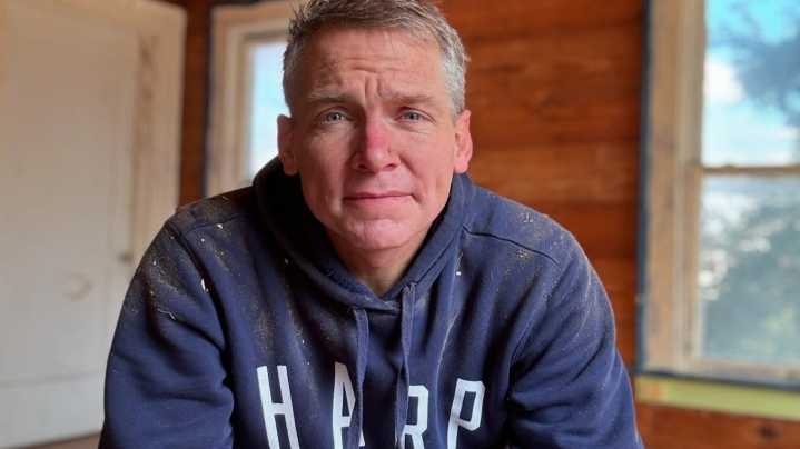 Tragic Details About Fixer Upper's Clint Harp