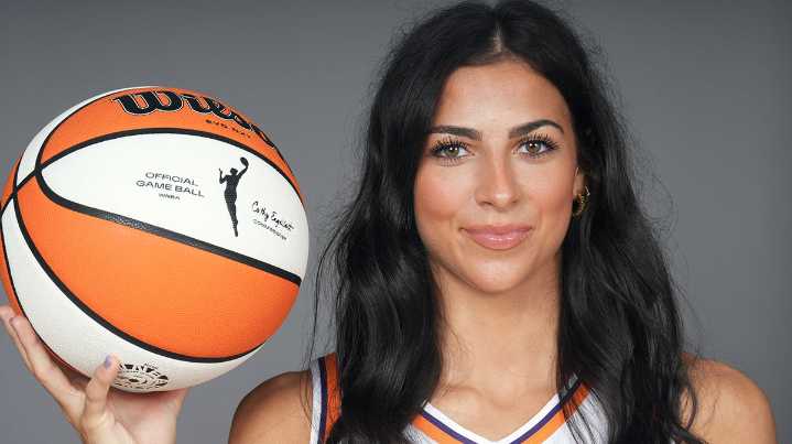 Megan McConnell, TJ McConnell’s sister, goes down 2 days after joining Mercury