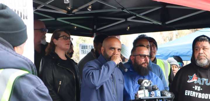 Silicon Valley transit workers overwhelmingly approve contract