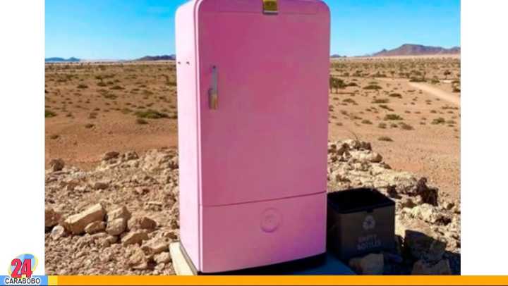 ¿Por qué hay un refrigerador rosado en el desierto de Namibia?