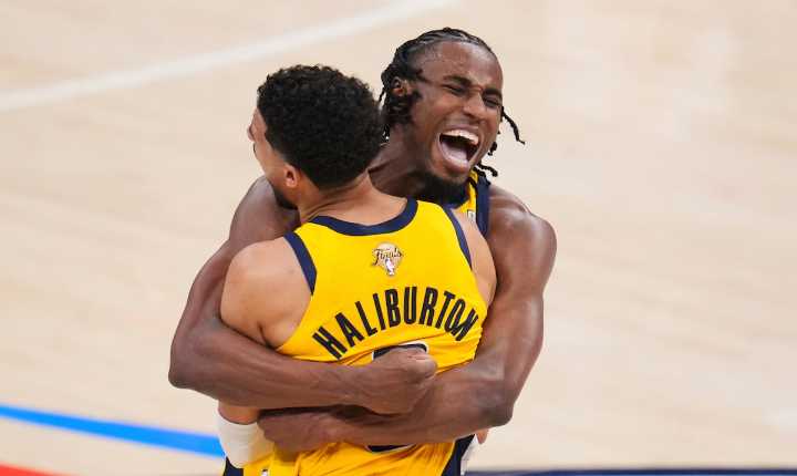 ¡Volvió a hacerlo! Haliburton anota en los últimos segundos e Indiana gana el primer juego de las Finales de la NBA