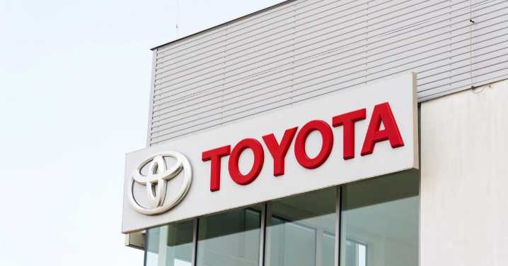 Adriel Toyota celebra 35 años en Puerto Rico