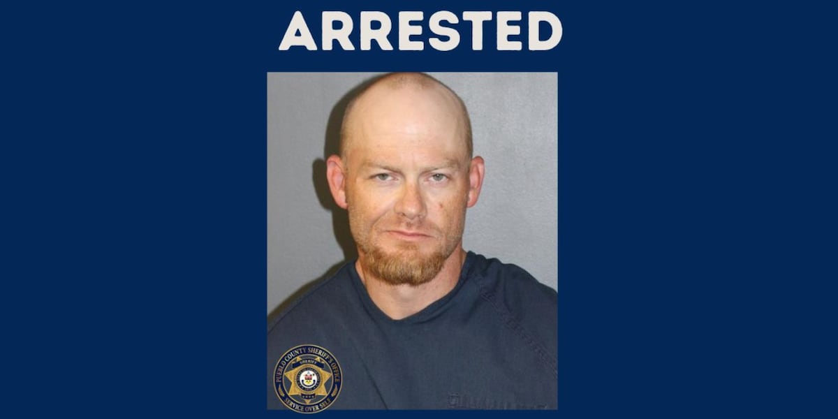 Convicted felon arrested after reportedly stealing gun from his roommate in Pueblo