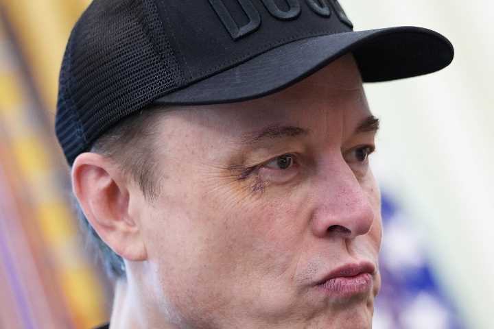 Behind the Scenes, Elon Musk Is Reportedly Seething About Donald Trump
