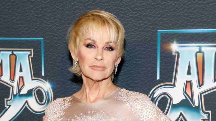 Lorrie Morgan Performs for 1st Time Since Husband Randy White’s Death