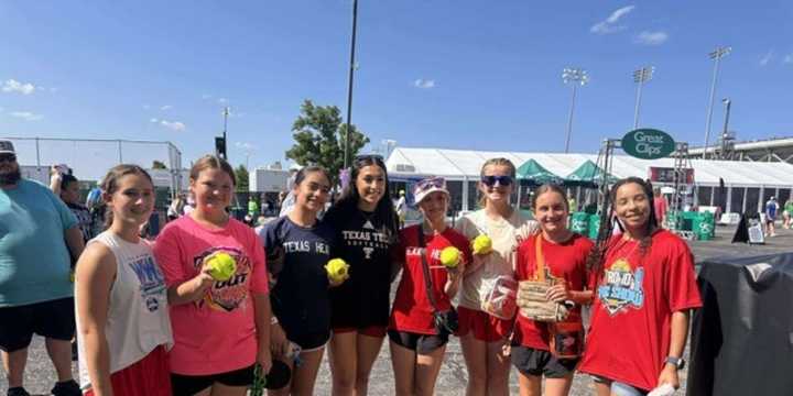 Red Raider Makayla Garcia becomes Insta-Famous after stealing home in WCWS