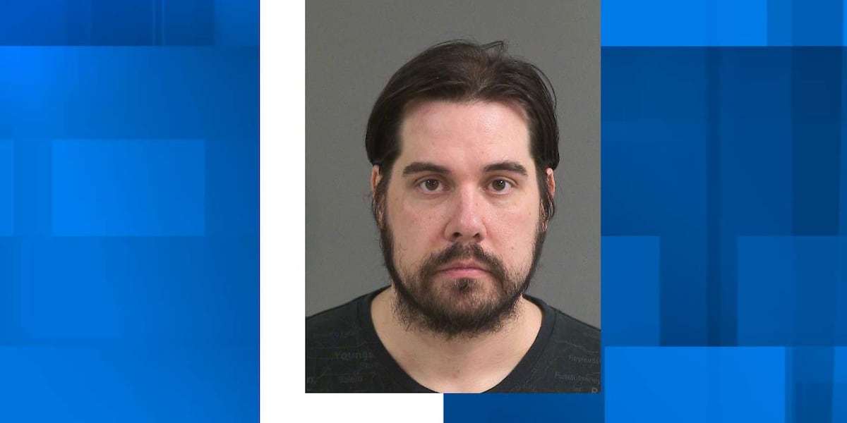 Charleston man arrested, charged with distributing child sexual abuse materials