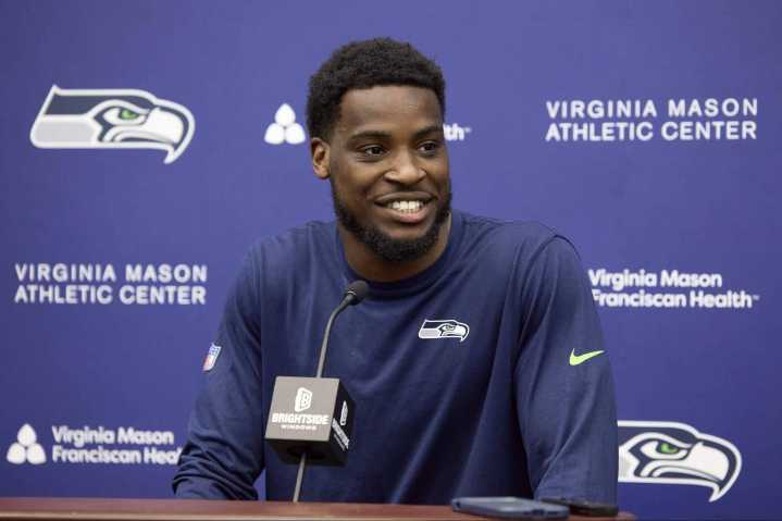 At Seahawks OTAs, defense sets a high standard: 'We want to be No. 1'