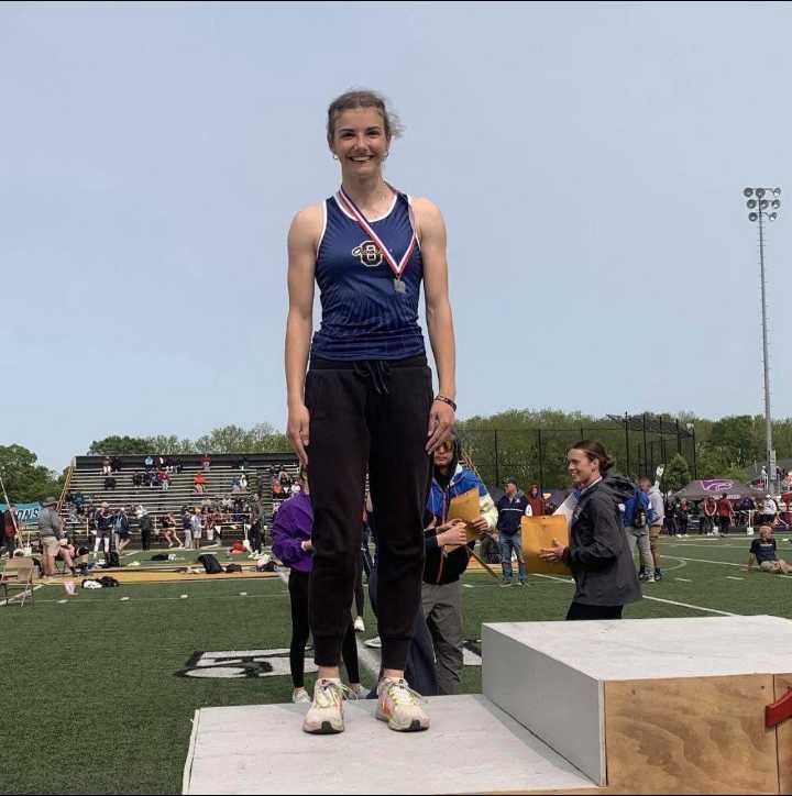 Owosso junior hurdler Gabrielle Hufnagel named Flint
