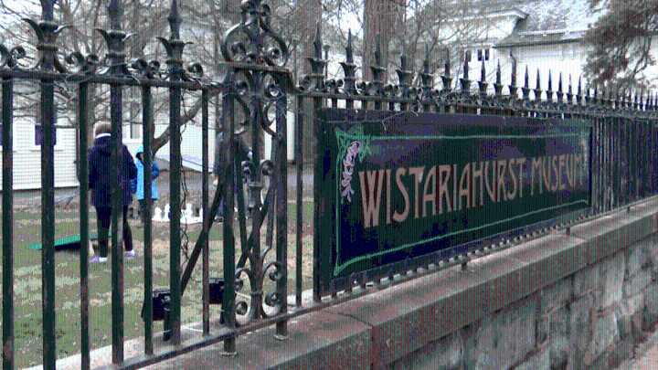 Wistariahurst Museum showcases new art exhibit hosted by Holyoke Arts League