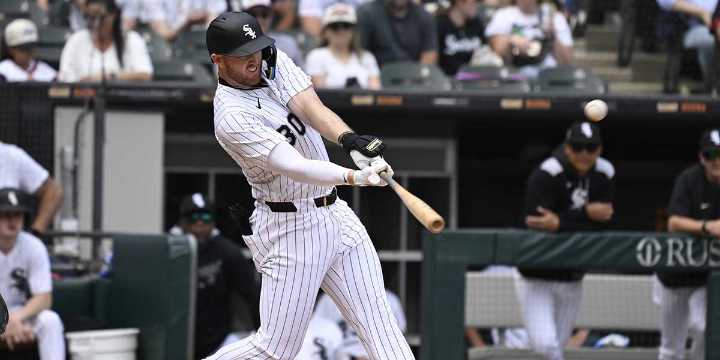 White Sox go streaking with second straight win over Royals