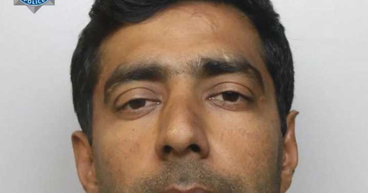 Convicted paedophile deported to Pakistan after being caught at Manchester Piccadilly