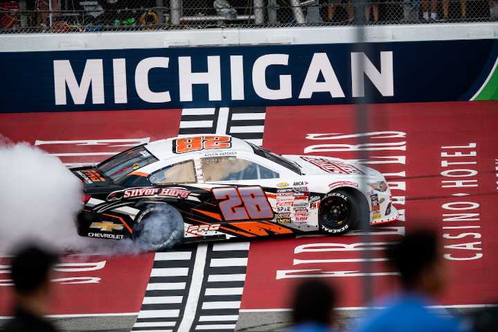 Where to stream the ARCA Menards Series Henry Ford Health 200 at Michigan today