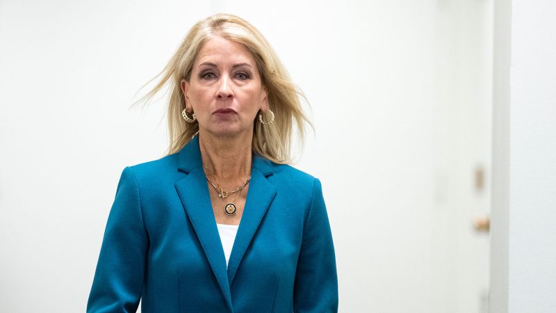 GOP congresswoman faces bipartisan criticism for deleted post about Sikh guest chaplain