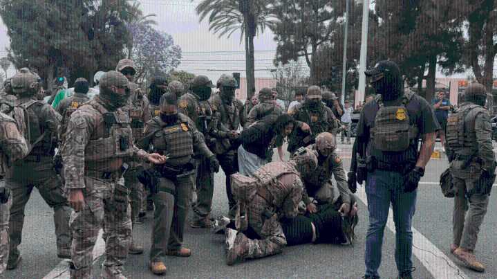 Redada de Patrulla Fronteriza en Paramount: manifestantes los confrontan