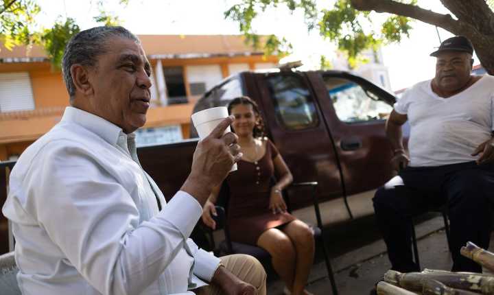 El presidente del Caucus Hispano y Nydia Velázquez critican la colaboración del gobierno de Jenniffer González con ICE