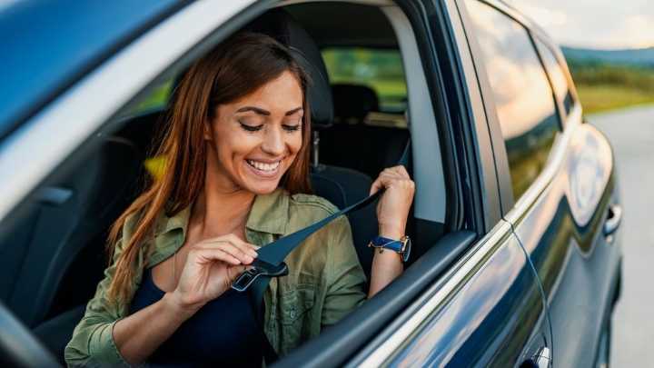 AAA urges parents to set driving rules as teen crash fatalities rise in summer months