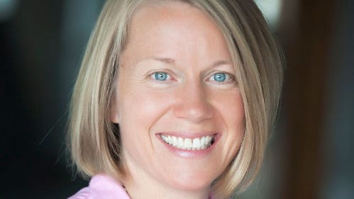Des Moines School Board Chair Jackie Norris weighs US Senate campaign