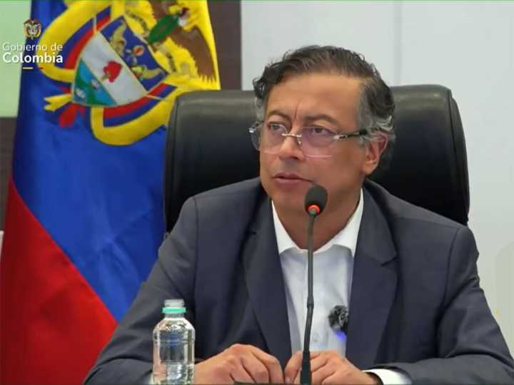 Buscan a autor intelectual de atentado contra senador colombiano