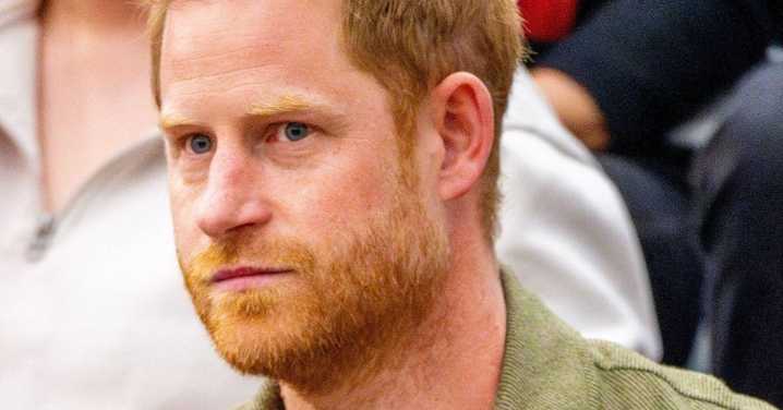 Prince Harry Is 'Desperately Lonely' And 'Doesn't Have Real Friends'