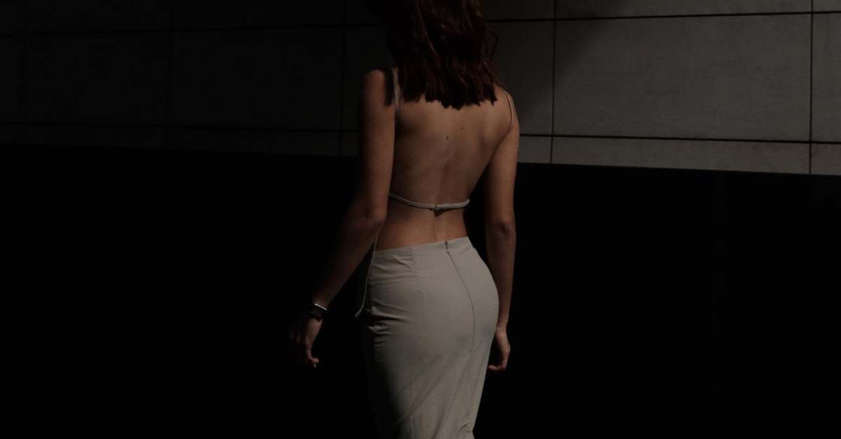The Dos and Don'ts of Cocktail Attire for Women in 2025