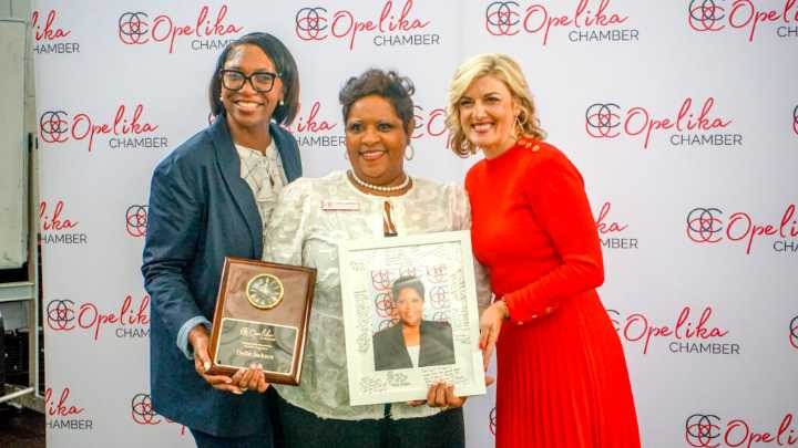 Opeika Chamber hosts annual meeting, awards ceremony