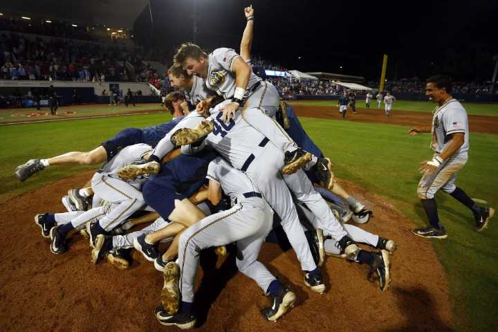 2025 NCAA baseball Super Regionals set: What are the most intriguing matchups?