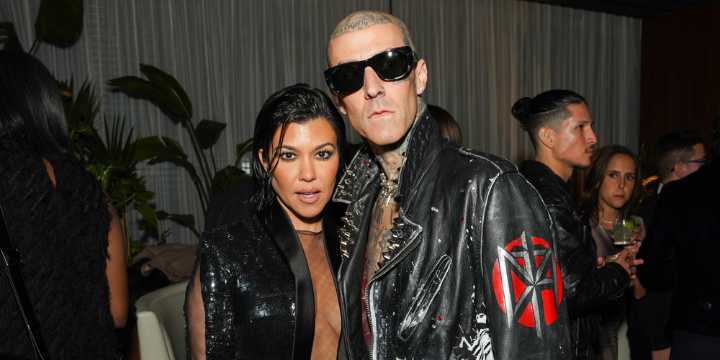 Kourtney Kardashian & Travis Barket Booed at WWE Event