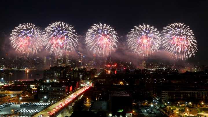 Macy's 4th of July Fireworks Shifts Back to East River