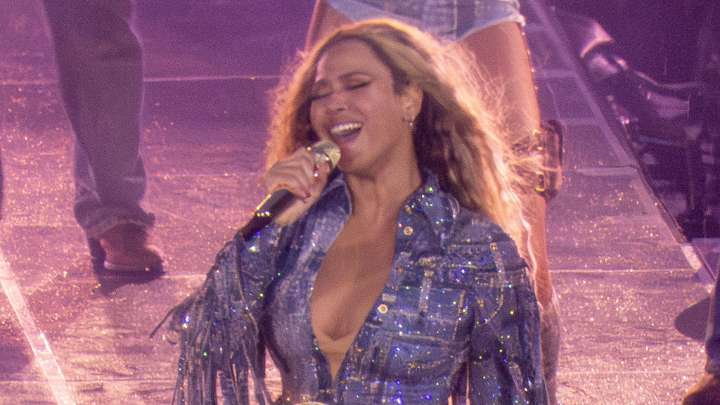 Unreleased Beyoncé music stolen from choreographer's car