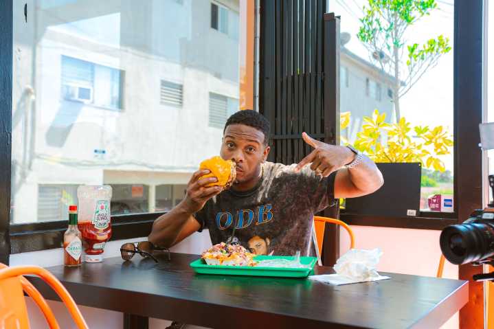 Millennial nostalgia culminates in a Kel Mitchell burger fest in NYC
