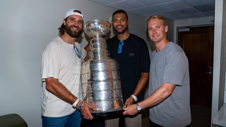 Panthers shown with Stanley Cup during Coldplay concert