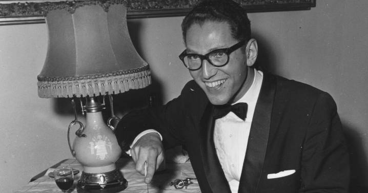 Tom Lehrer, influential musical satirist, dies at 97